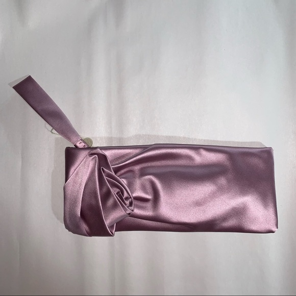 NWOT auth VALENTINO GARAVANI silk zip top CLUTCH rare orchid color BOX/DUST BAG - Picture 4 of 12